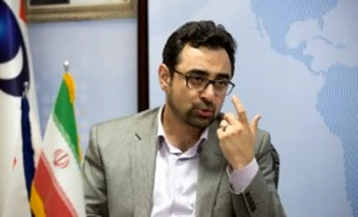 سید احمد عراقچی: مداخله در بازار ارز با دستور رئیس‌جمهور انجام شد/ وزارت اطلاعات صلاحیت سالار آقاخانی را تایید کرد/ دولت وقوع بحران ارزی را باور نمی‌کرد