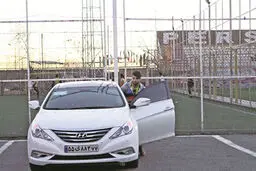 خودرو لوکس بازیکن پرسپولیسی/ عکس