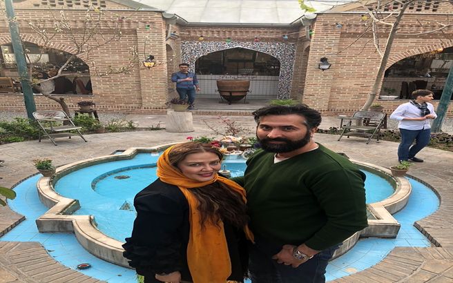 بهاره رهنما و همسرش در یکی از رستوران های سنتی