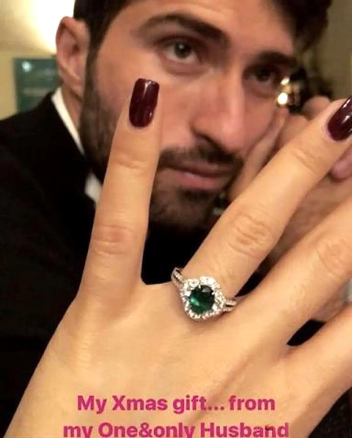 تصویری از حلقه‌ای که فوتبالیست معروف برای نامزد آمریکایی‌اش گرفت
