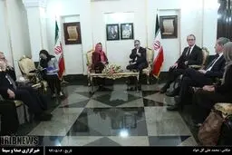 حجاب موگرینی در تهران/عکس