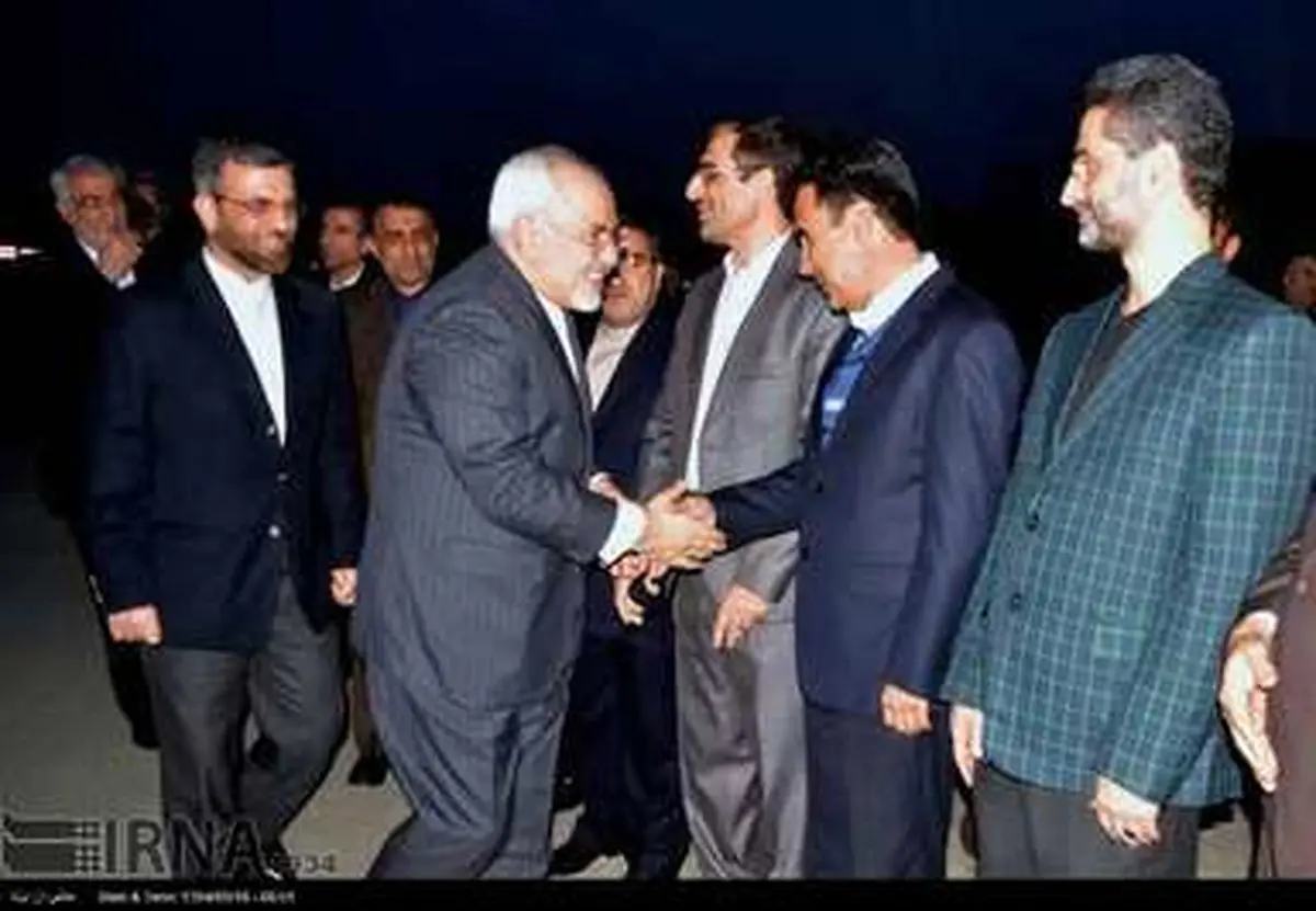 تصاویری از سفر ظریف به پاکستان!