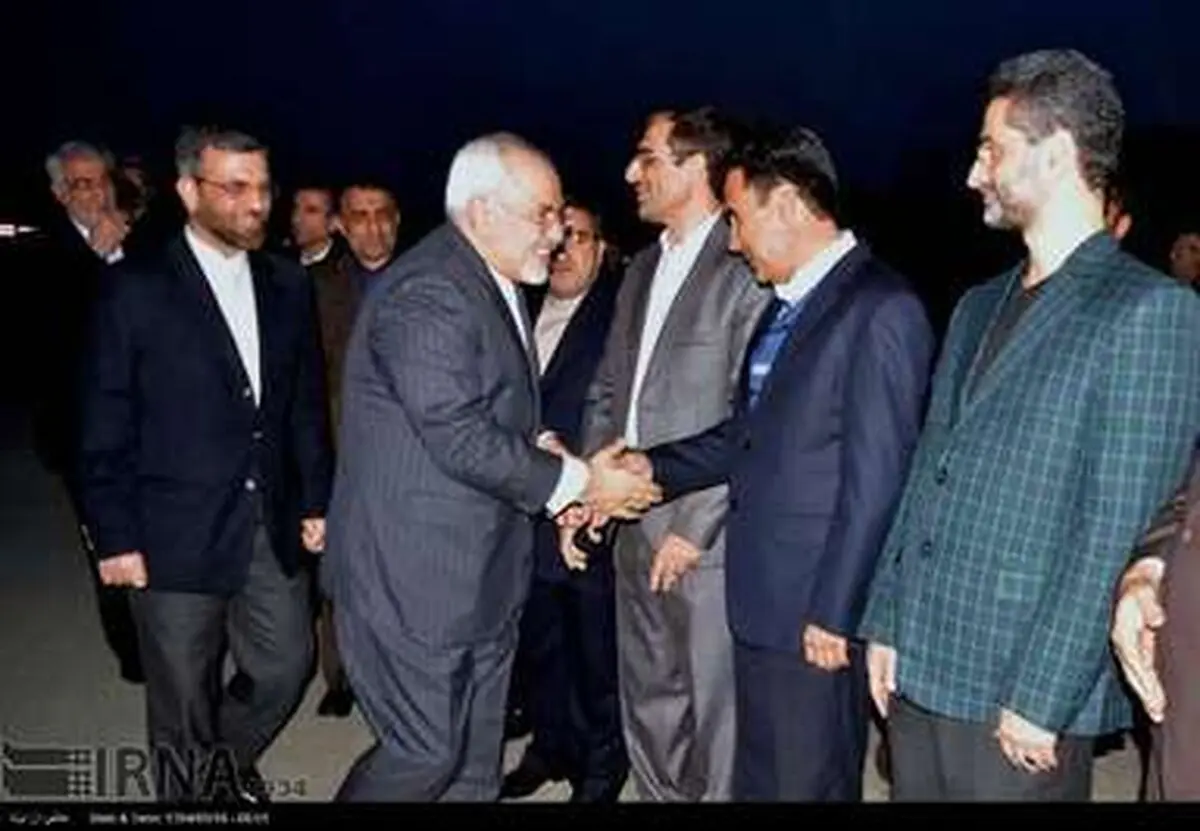 تصاویری از سفر ظریف به پاکستان!