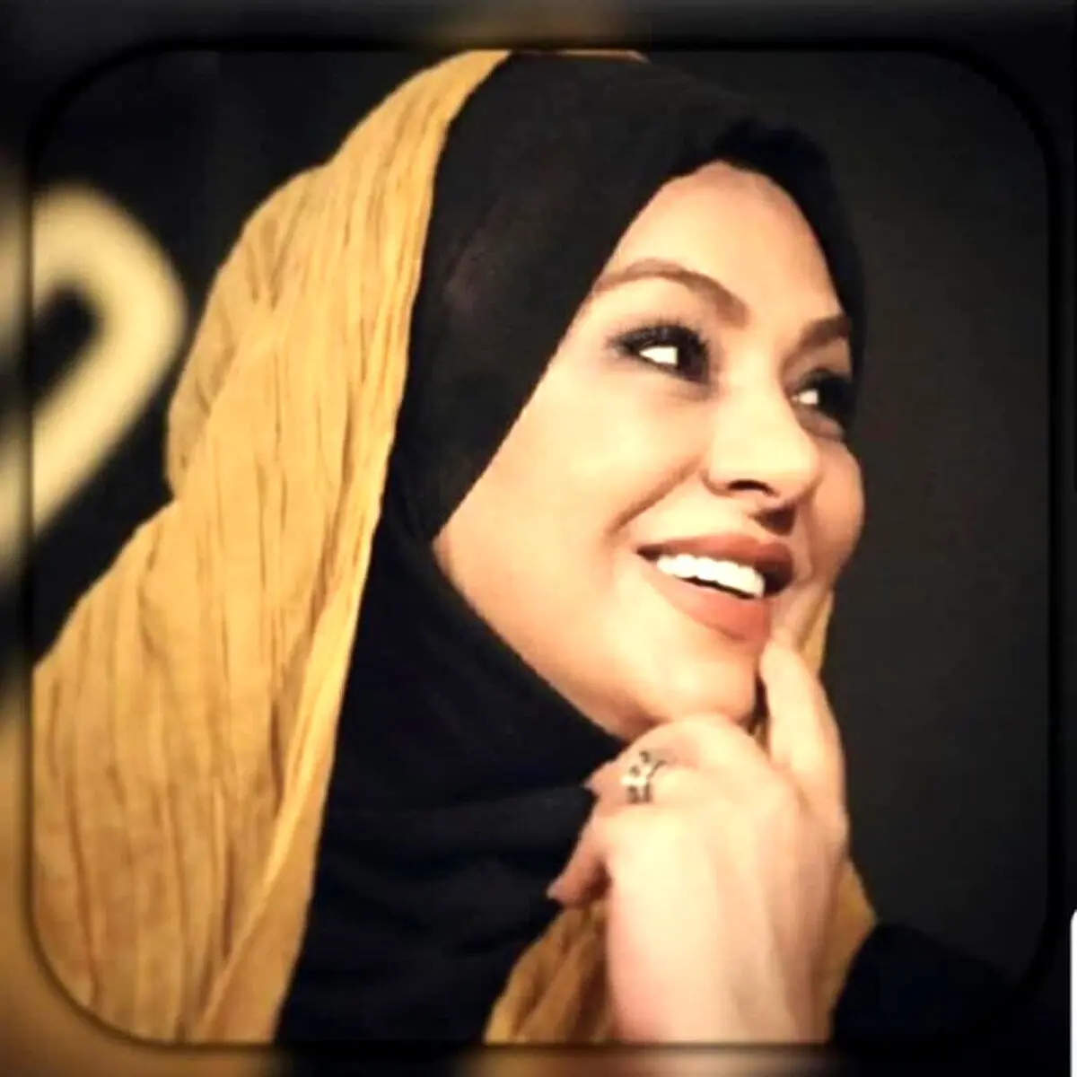 پرتره جدید نسرین مقانلو