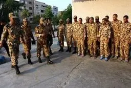 ارتش: پادگان‌ها ایزوله هستند / خانواده‌ها نگران فرزندان سرباز خود نباشند