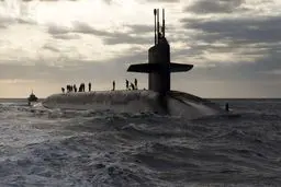 واکنش دولت ایران به اعزام ناوهای آمریکا و اسرائیل به خلیج فارس + جزئیات