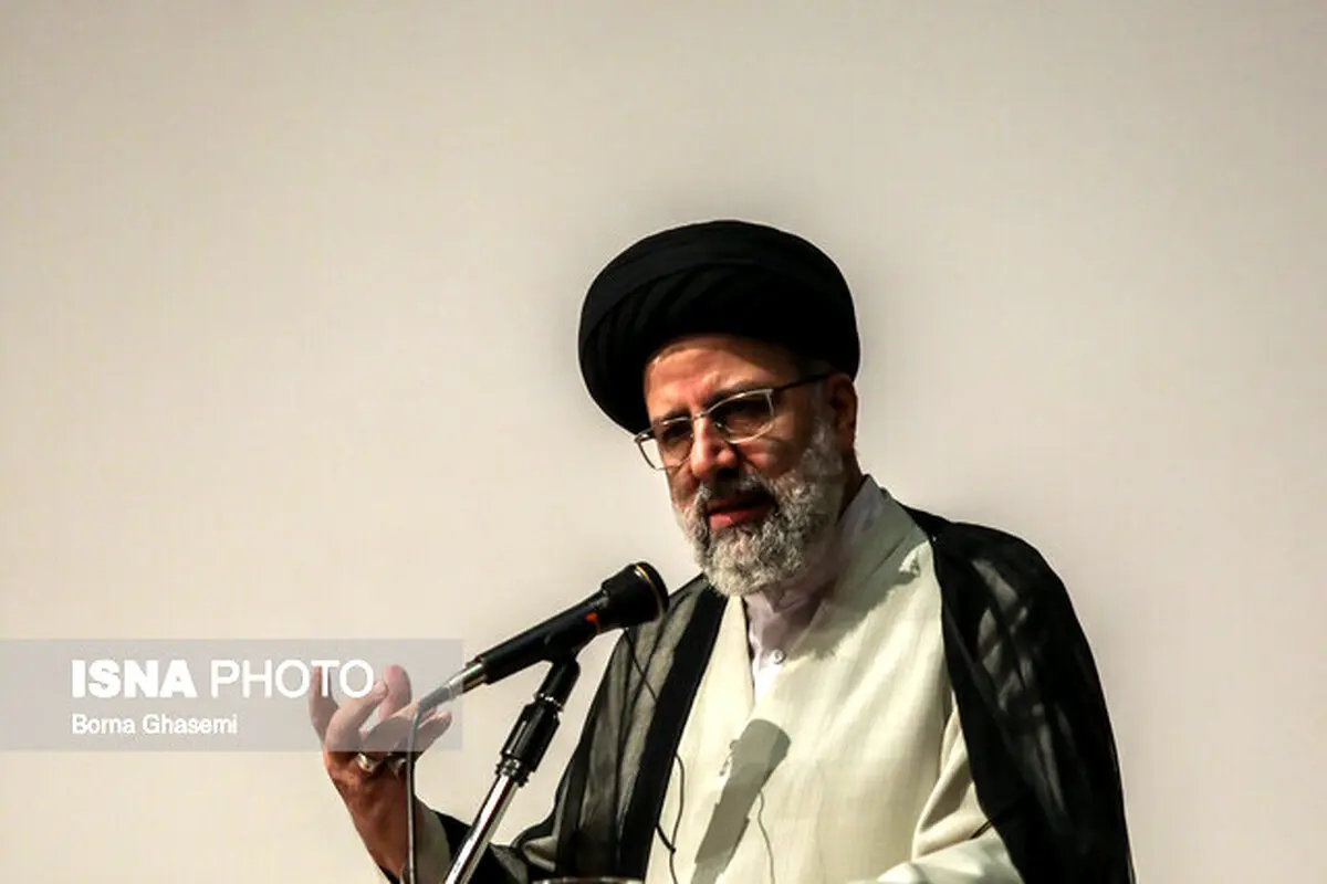 رییسی: مردم در مبارزه با فساد مشارکت کنند