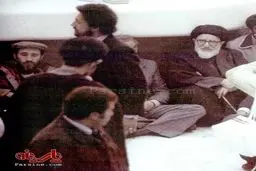 عکسی از آیت الله طالقانی و رهبر معظم انقلاب