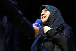 ابتکار: دولت یازدهم به توزیع نبات و برنج عادت ندارد