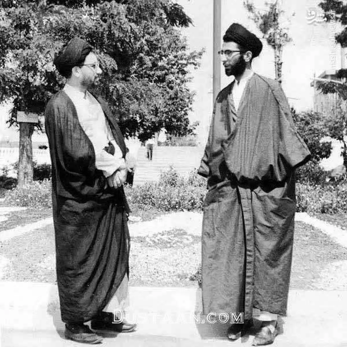 عکس: تصویر کمتر دیده شده از جوانی آیت الله خامنه ای