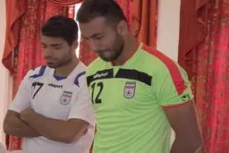 تصویر باشکوه ادای احترام به یک سرباز ملی/اشک های سوشا و بغض ملی پوشان پرسپولیس
