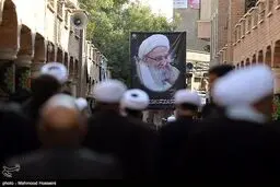 تصاویر مراسم ختم آیت الله مهدوی کنی در حوزه علمیه مروی