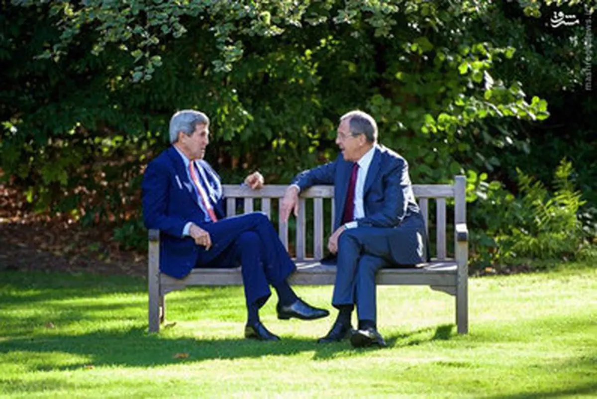 مذاکره خصوصی کری و لاوروف در باغ/ تصاویر