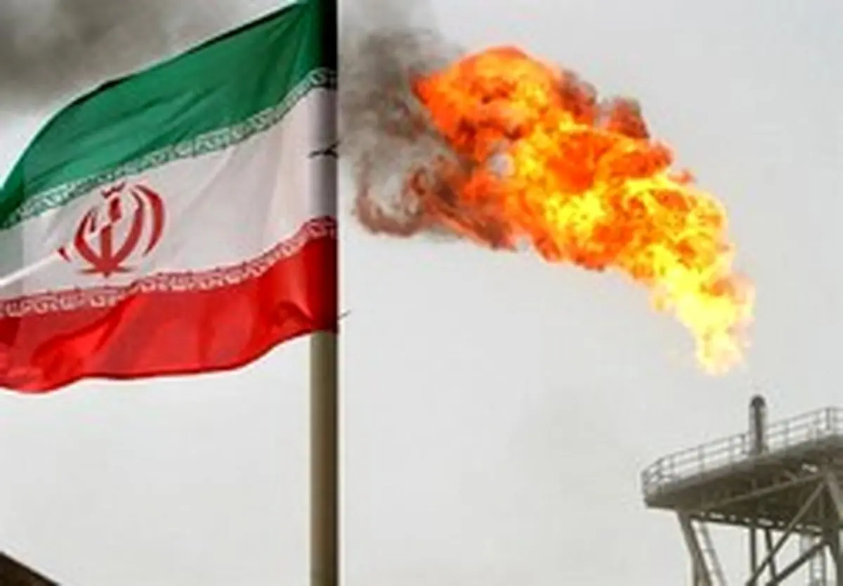 ادعای جدید رویترز: صادرات نفت ایران به ۵۰۰ هزار بشکه کاهش یافته!
