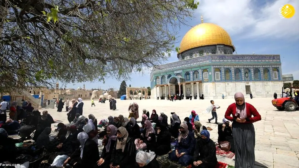 تصاویر منتشر شده از اولین نماز جمعه ماه رمضان در مسجد الاقصی