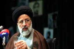 رئیسی: آنچه اعتمادسازی می‌کند رفع بستر‌های فساد و برخورد قانونی و عبرت‌آموز با مفسدان است، نه صرف اعلام خبر وقوع فساد