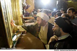 استقبال از درب حرمین عسکریین در دانشگاه شهید چمران/تصاویر