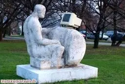 آخرش ما این طور نشیم/عکس