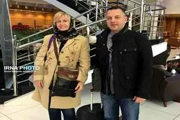 سرمربی جدید تیم ملی والیبال و همسرش در تهران/عکس