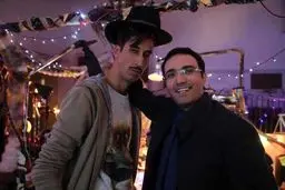 ژست جالب بازیگر نقش بهتاشِ «پایتخت» در کنار محمدرضا فروتن/عکس