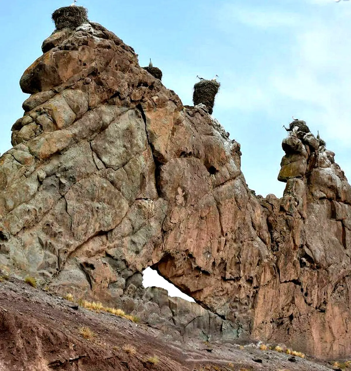 عکس دیدنی قلعه لک لک‌ها