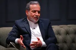 عراقچی: به ویتکاف پیام دادم اینجا لبنان نیست به هر بهانه‌ای آتش‌بس را نقض کنند