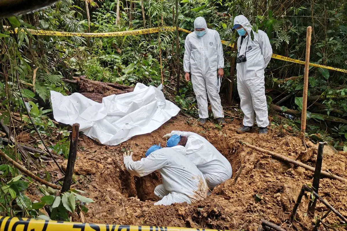 گور دسته‌جمعی قربانیان جن‌گیری کشف شد + عکس
