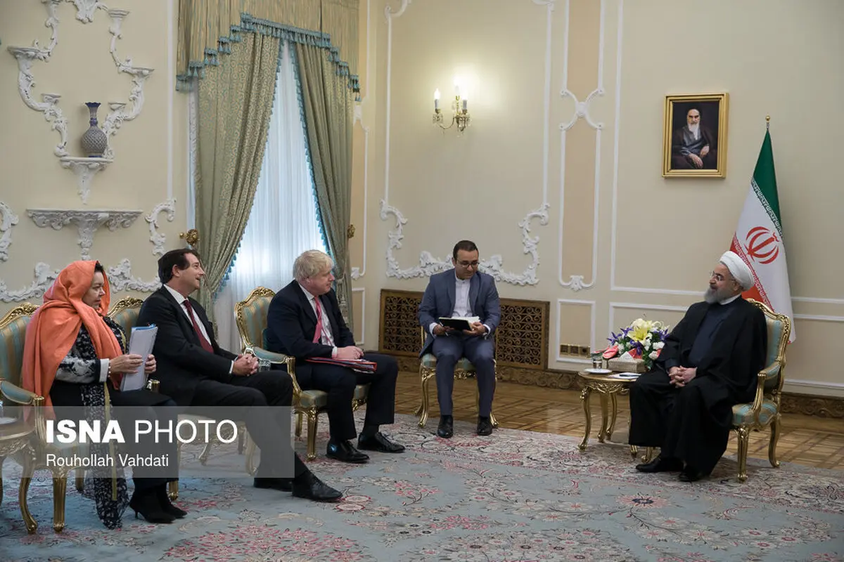 روحانی در دیدار وزیر خارجه انگلستان: تصمیم ترامپ، ریختن بنزین در آتش منطقه بود/ جانسون : مصمم به گسترش همه جانبه مناسبات با تهران هستیم