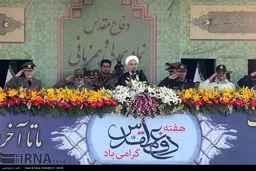 حاشیه‌های سخنرانی روحانی در مراسم رژه نیروهای مسلح /تصاویر