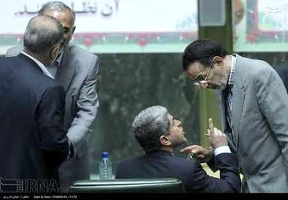 حواشی صحن علنی مجلس و وزیری که سه کارته شد! /تصاویر