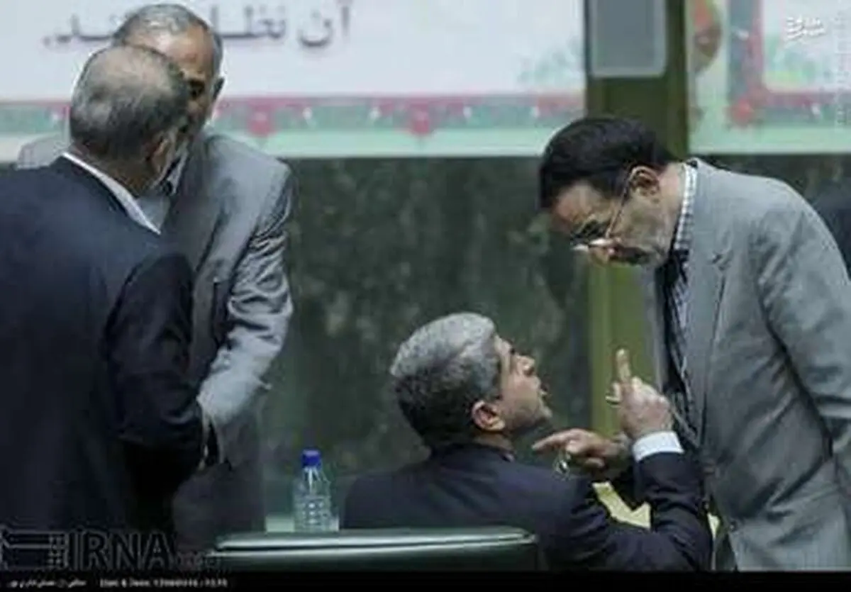 حواشی صحن علنی مجلس و وزیری که سه کارته شد! /تصاویر