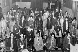 چرا روحانیون و زندانی‌های مسلمان در جشن "سپاس شاهنشاه" شرکت کردند؟