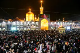 تصاویری از لحظه تحویل سال ۹۸ در حرم مطهر رضوی