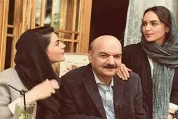 تیپ «آقای مجری» در کنار دخترانش /عکس
