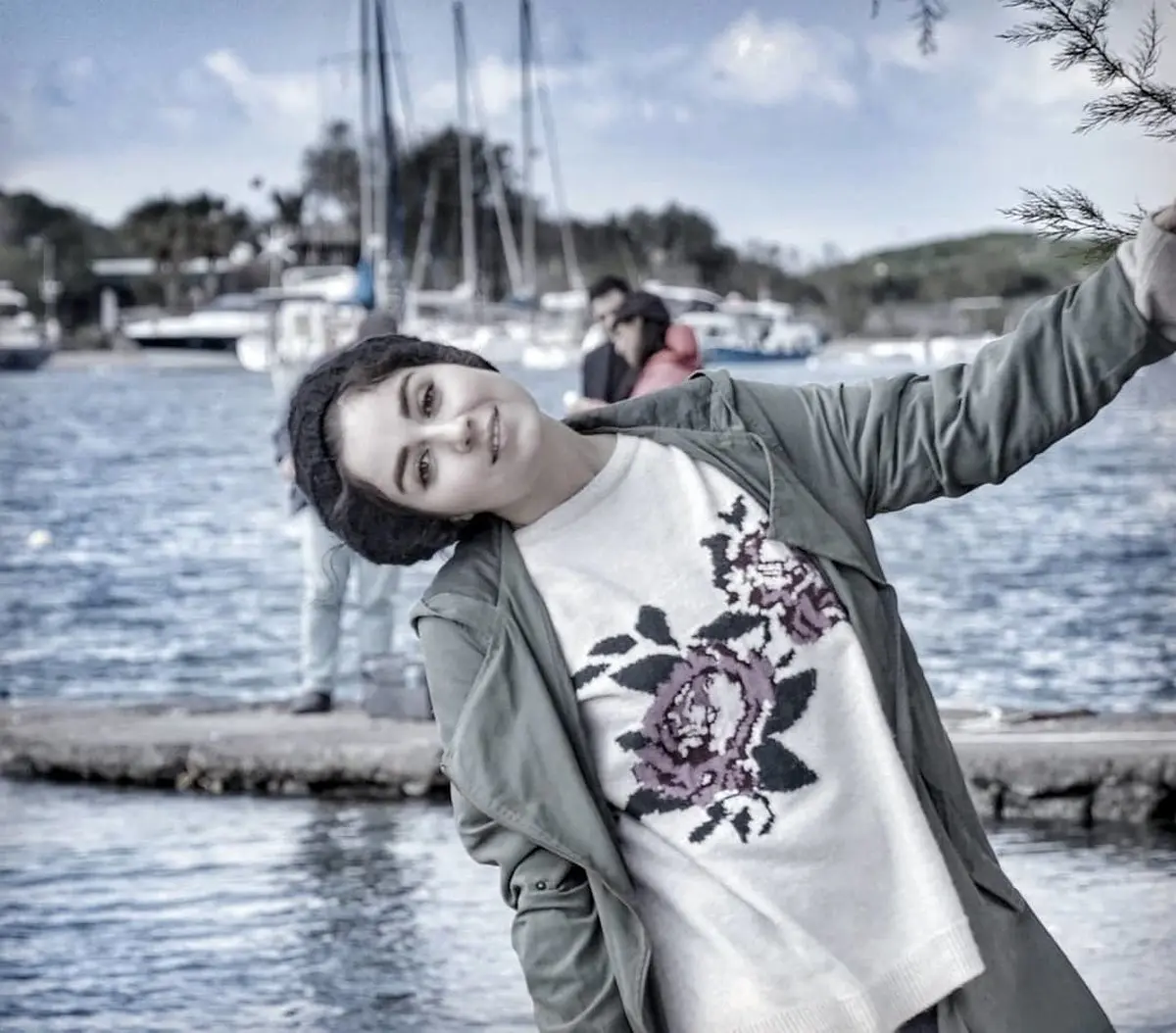 پوزيشن جالب افسانه پاكرو در جديدترين عكسش + عكس