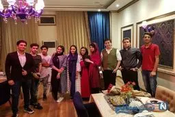 ترلان پروانه در مهمانی هوادارانش به مناسبت تولدش