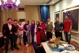 ترلان پروانه در مهمانی هوادارانش به مناسبت تولدش
