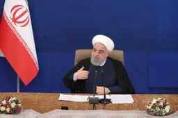 روحانی: از مرحله مبارزه و مهار کرونا عبور کردیم/ بازگشت همه کارمندان به محیط کار از ۱۰ خرداد/ بازگشایی حرم‌ها بعد از عید فطر