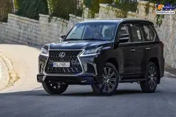 هیولای گرانقیمت ژاپنی در تهران!/عکس