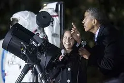 وقتی اوباما پشت تلسکوپ رفت/همه ناگفته‌ها درباره شب نجوم کاخ سفید