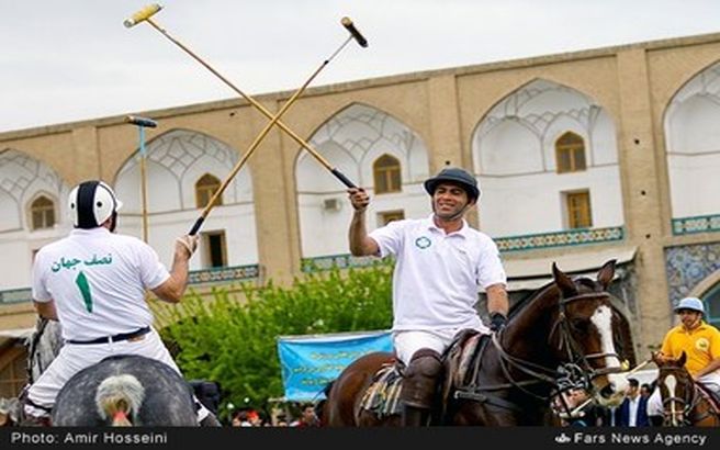 بازی نمادین چوگان در میدان نقش جهان اصفهان/ تصاویر