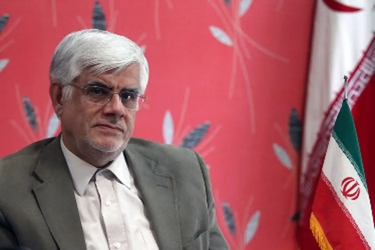 عارف: قدردانی از خانواده شهدا وظیفه ملی است