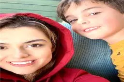 اینستاگرام / سلفی دنیا مدنی و پسرعموی کوچولو!