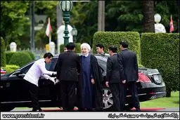 خودروی تشریفاتی حسن روحانی در تایلند/عکس