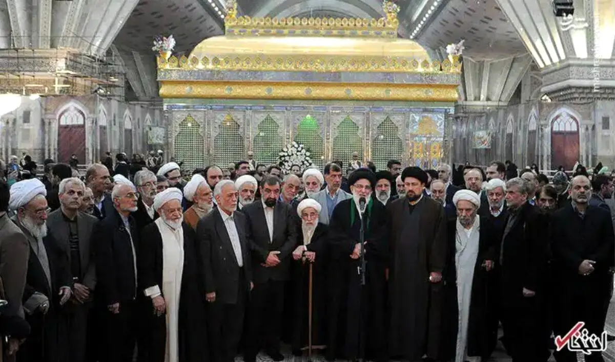 غیبت عجیب احمدی‌نژاد در تجدید میثاق اعضای مجمع تشخیص مصلحت در حرم امام/عکس