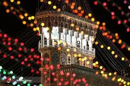تصاویری از حال و هوای حرم امام رضا(ع) در شب مبعث رسول اکرم