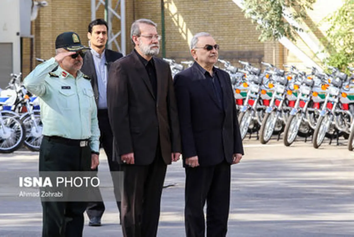 حواشی حضور لاریجانی در جلسه فرماندهان انتظامی قم/تصاویر