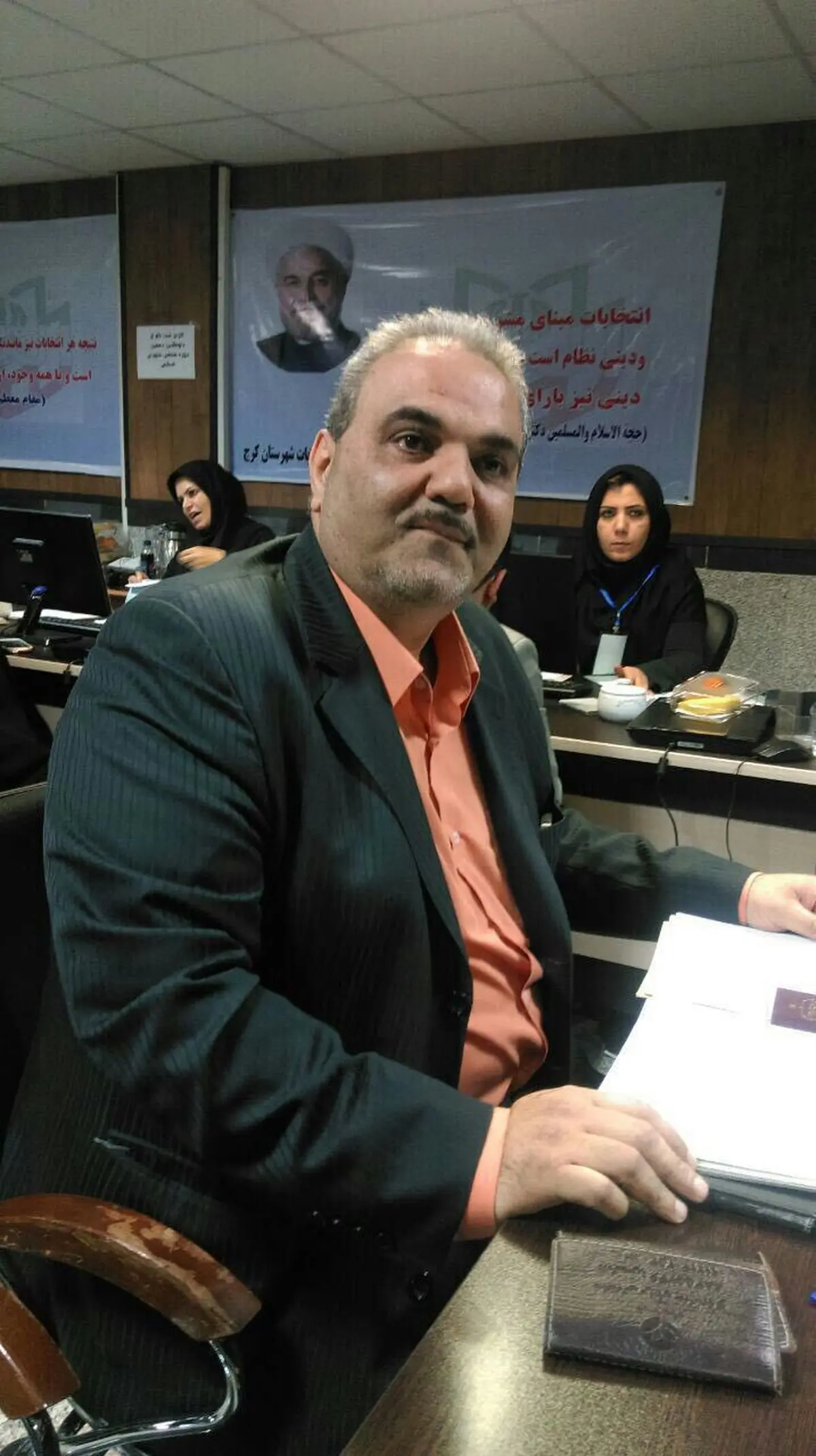 جواد خیابانی برای حضور در انتخابات مجلس ثبت نام کرد + عکس