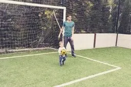 پسر کاسیاس، آماده برای جانشینی پدر/عکس