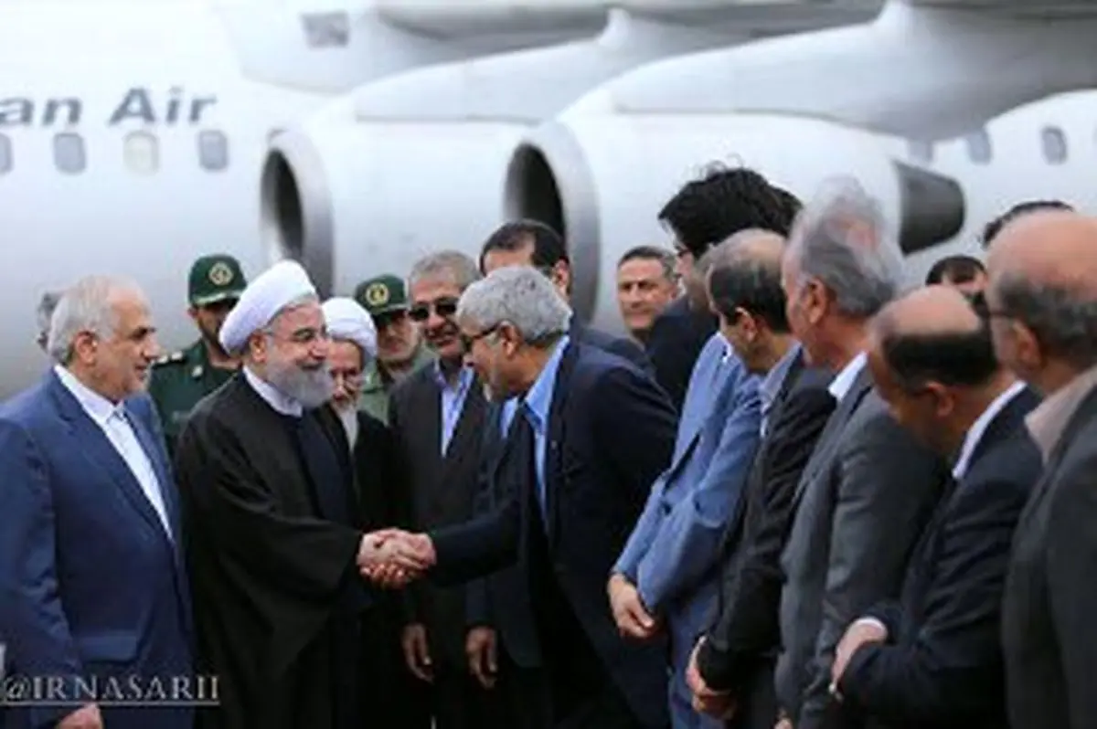 استقبال مقامات عالی استانی از رئیس جمهور در فرودگاه ساری/عکس